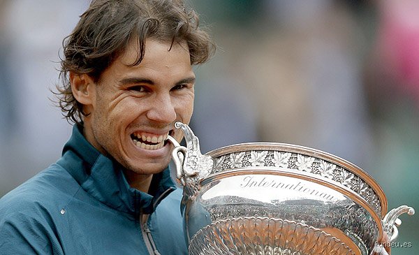 ¿Cómo se dice cuando eres 8 veces campeón? El término exacto para definir la gloria total en el deporte