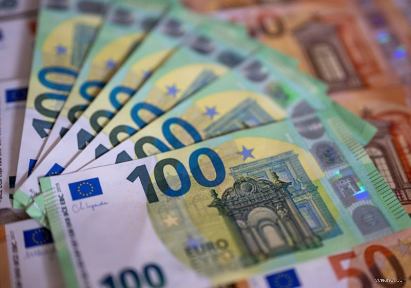 ¿Cuánto son 100 euros al mes? Analizamos el impacto real de esta cifra en tu economía diaria y capacidad de ahorro