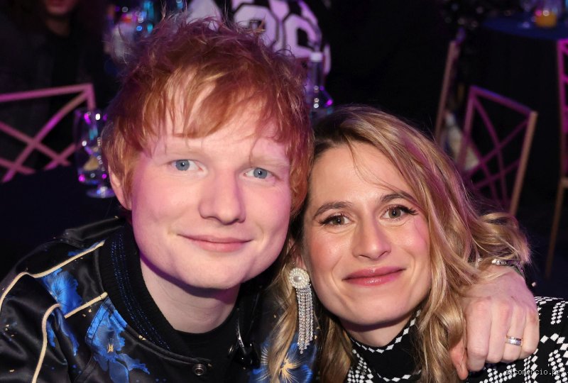Del instituto a la cima del pop: la verdadera historia tras cómo conoció Ed Sheeran a su mujer