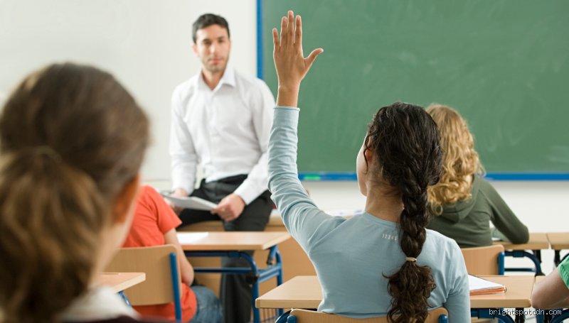 ¿Hay demanda de profesores en Francia? Radiografía de una crisis educativa sin precedentes en el corazón de Europa
