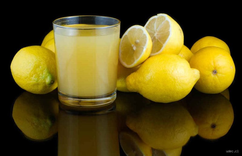 ¿Cómo bajar la presión alta urgente en casa con limón? Realidades médicas frente a los remedios de la abuela
