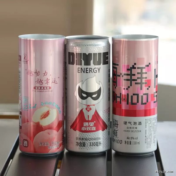 Domina la noche sin resaca: ¿Cuál es la regla 3-2-1 para beber y por qué salva tu mañana?