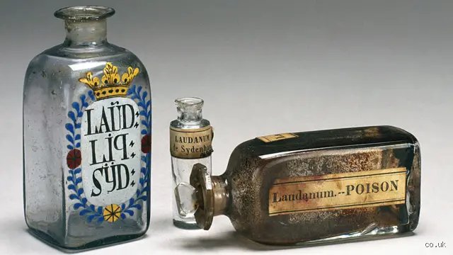 ¿Cuál fue el primer medicamento que se inventó? Un viaje desde la morfina hasta los remedios de la prehistoria