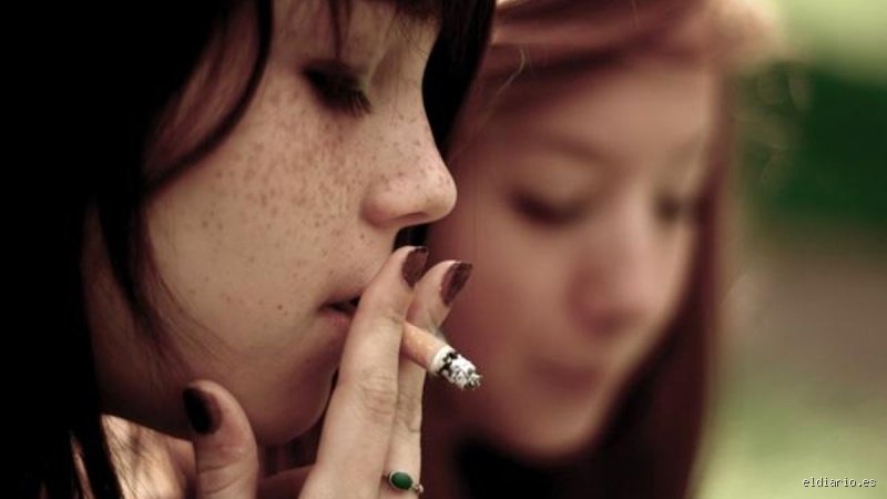 ¿Cuántos años acorta la vida fumar? La cruda realidad científica tras el humo y la estadística de mortalidad