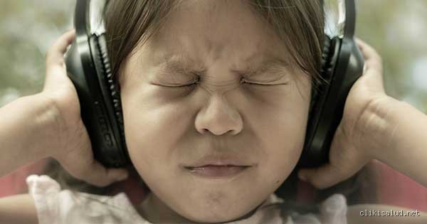 ¿El procesamiento auditivo es TDAH o autismo? Desentrañando el enigma sensorial que confunde a familias y especialistas