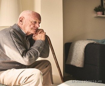 ¿Las personas de 80 años se cansan fácilmente? La verdad médica detrás de la fatiga en la octava década de la vida