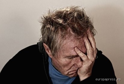 ¿Puede una lesión en la cabeza empeorar la demencia? El impacto oculto del traumatismo craneoencefálico en el cerebro degenerativo