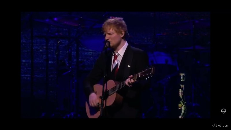 ¿Cantó Ed Sheeran en un funeral? La verdad tras las cuerdas que rompieron el silencio de la despedida