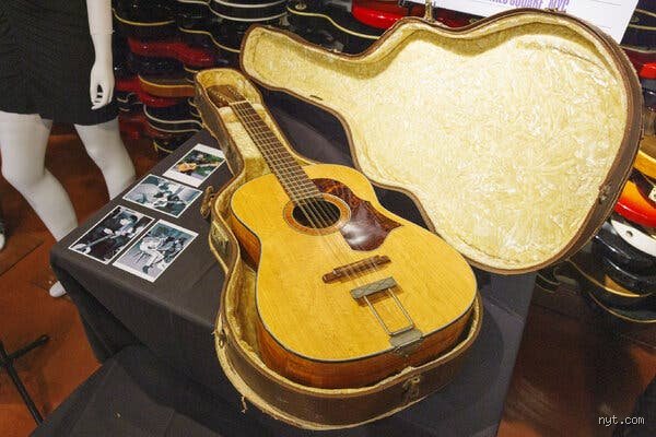 ¿Cuánto vale la guitarra de John Lennon? El precio astronómico del Santo Grial de las seis cuerdas