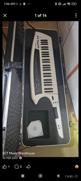 ¿Es un keytar un instrumento real o solo un accesorio de moda ochentero para teclistas con complejo de guitarrista?