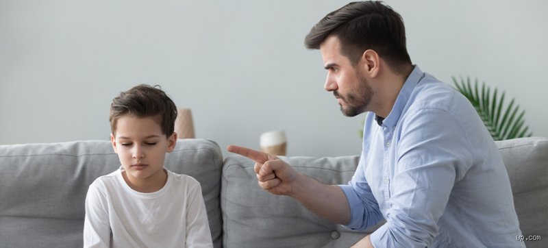 ¿Pueden un padre y un hijo tener la misma voz? Los misterios de la herencia acústica y la genética del habla