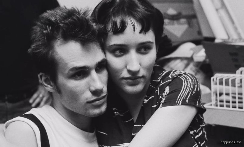 El luto invisible y la herida abierta: ¿Cómo reaccionó Rebecca Moore ante la muerte de Jeff Buckley en 1997?
