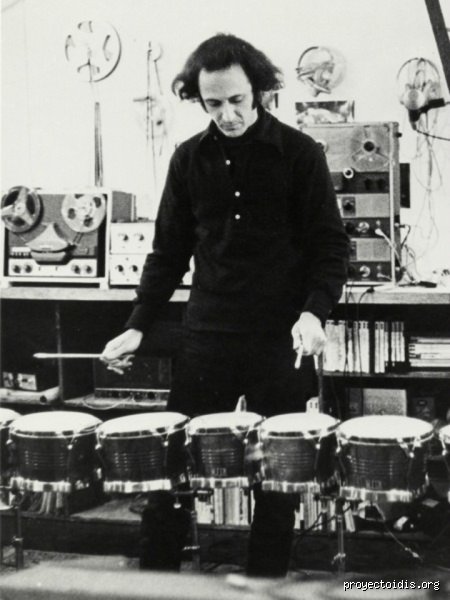 El pulso infinito y la repetición hipnótica: ¿Cuál era el estilo musical de Steve Reich realmente?