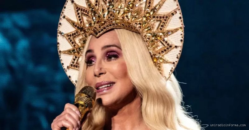 ¿Cuál es la diosa del pop? Un análisis visceral sobre el trono absoluto de la industria musical