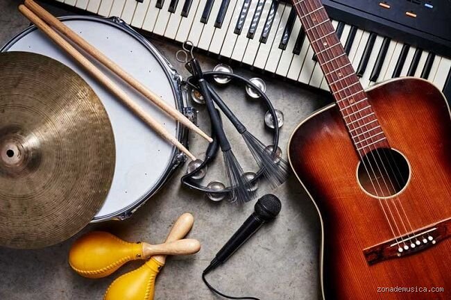 ¿Cuál es el instrumento musical más fácil de aprender para los adultos y por qué nunca es tarde para empezar?