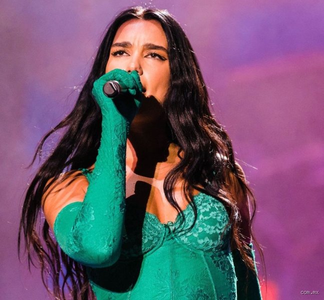 ¿Cuánto cobra Dua Lipa por concierto y cuál es su fortuna real en 2026?