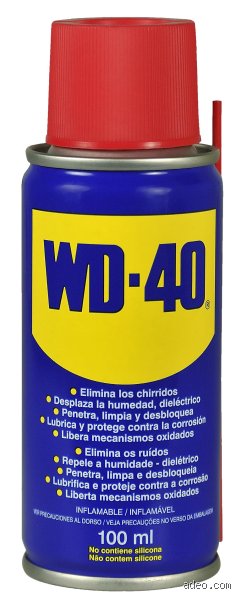 ¿Cuánto dura el WD-40 realmente en tu taller y por qué casi todo el mundo se equivoca al usarlo?
