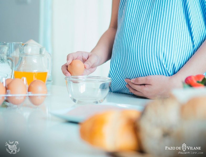 ¿Es recomendable comer muchos huevos durante el embarazo? Desciframos la verdad nutricional para madres que buscan lo mejor