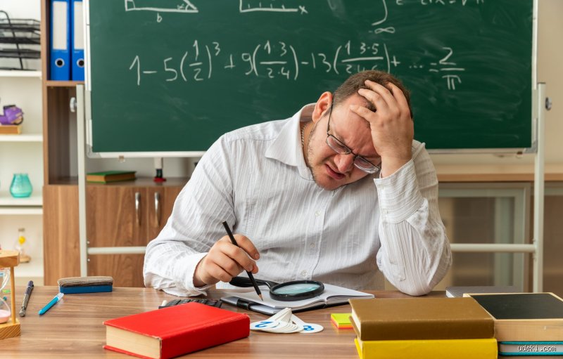 ¿Están agotados los profesores? Un análisis profundo sobre el colapso silencioso en las aulas modernas