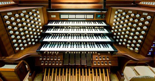 ¿Cómo se llama al rey de los instrumentos?